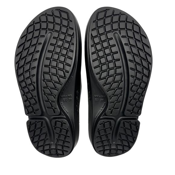 NEW Oofos Ooahh Slide Sandals Womens 6 Limited Edition Green Camo Recovery - Picture 5 of 6